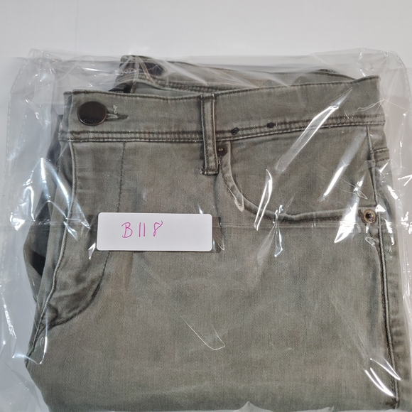 Express Women's Sage Skinny Jeans - Picture 8 of 8